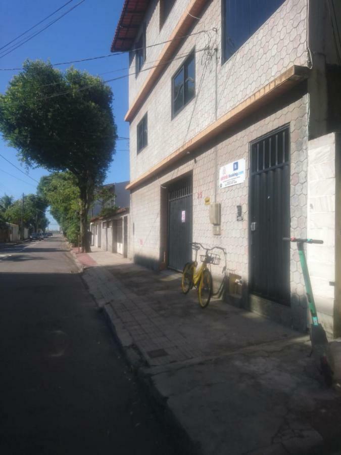 Regi House Hostel Vitoria Exterior photo